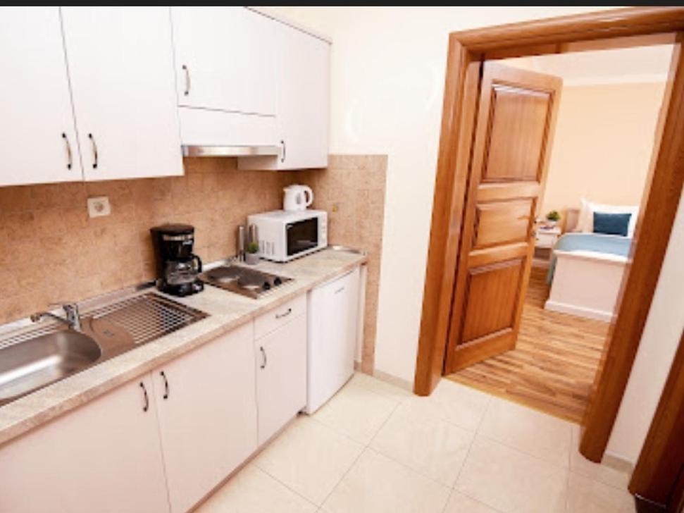 Apartmani Dubrava Podstrana Exterior foto