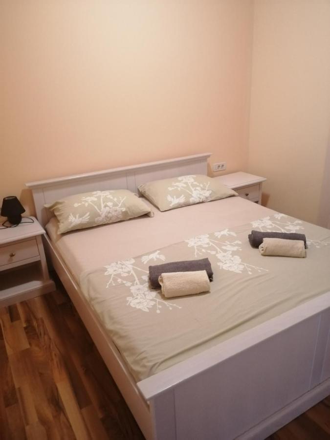 Apartmani Dubrava Podstrana Exterior foto
